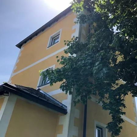 Landsitz Hof Guest house Hof bei Salzburg
